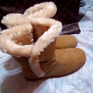 Kids boots